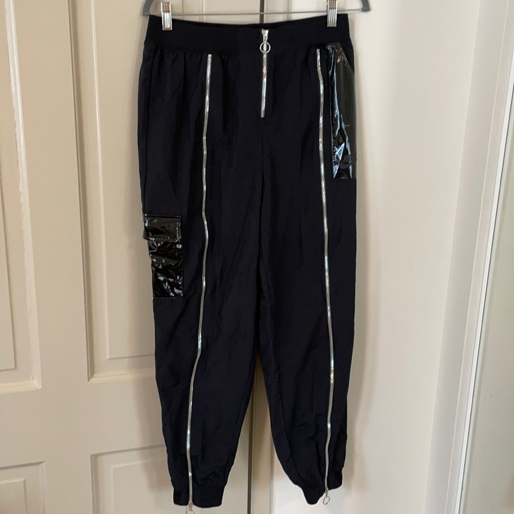 Black Nike pants